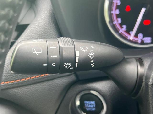 RAV4 4WDアドベンチャー 新品タイヤ/サンルーフ/保証書/社外 9インチ SDナビ/衝突安全装置/シートエアコン/車線逸脱防止支援システム/シート 合皮/ヘッドランプ LED/Bluetooth接続/ETC/EBD付ABS(16枚目)