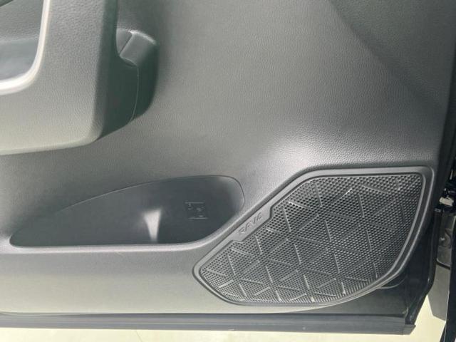 RAV4 4WDアドベンチャー 新品タイヤ/サンルーフ/保証書/社外 9インチ SDナビ/衝突安全装置/シートエアコン/車線逸脱防止支援システム/シート 合皮/ヘッドランプ LED/Bluetooth接続/ETC/EBD付ABS(38枚目)