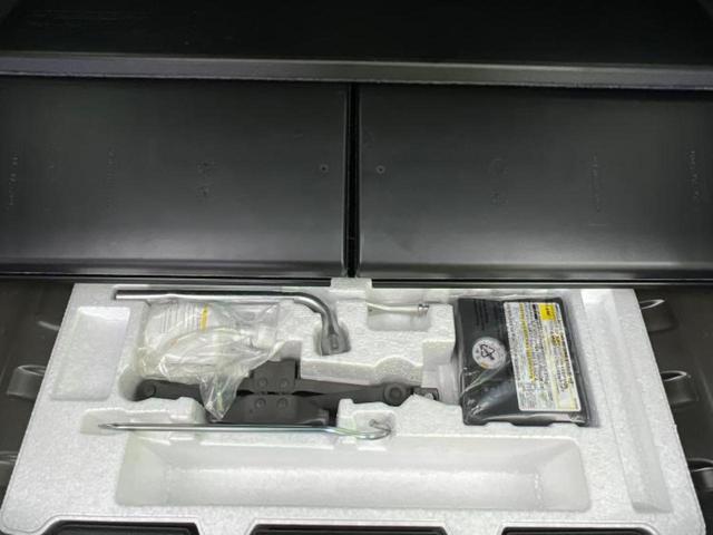 スペーシアカスタム ４ＷＤハイブリッドＧＳ　新品タイヤ／保証書／社外　ＳＤナビ／電動スライドドア／シートヒーター／ヘッドランプ　ＬＥＤ／ＵＳＢジャック／Ｂｌｕｅｔｏｏｔｈ接続／ＥＢＤ付ＡＢＳ／横滑り防止装置／アイドリングストップ　バックカメラ（24枚目）