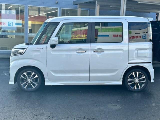 スペーシアカスタム 4WDハイブリッドXSターボ 新品タイヤ/保証書/社外 SDナビ/セーフティサポート(スズキ)/両側電動スライドドア/シートヒーター 前席/全方位モニター用カメラ/車線逸脱防止支援システム/シート ハーフレザー 全周囲カメラ(2枚目)