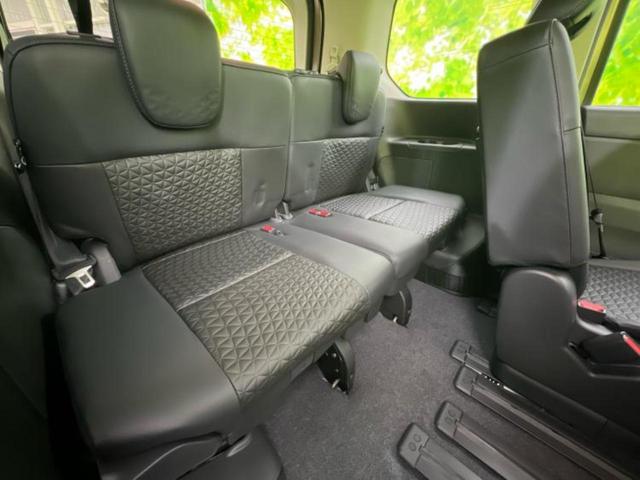 セレナ 4WDハイウェイスターV 新品タイヤ/保証書/ディスプレイオーディオ+ナビ12.3インチ/衝突安全装置/両側電動スライドドア/シートヒーター/アラウンドビューモニター/車線逸脱防止支援システム/プロパイロット 全周囲カメラ(6枚目)