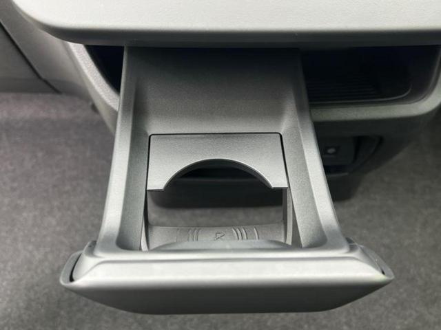 セレナ 4WDハイウェイスターV 新品タイヤ/保証書/ディスプレイオーディオ+ナビ12.3インチ/衝突安全装置/両側電動スライドドア/シートヒーター/アラウンドビューモニター/車線逸脱防止支援システム/プロパイロット 全周囲カメラ(37枚目)