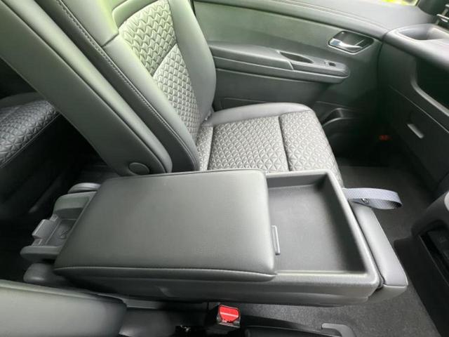 セレナ 4WDハイウェイスターV 新品タイヤ/保証書/ディスプレイオーディオ+ナビ12.3インチ/衝突安全装置/両側電動スライドドア/シートヒーター/アラウンドビューモニター/車線逸脱防止支援システム/プロパイロット 全周囲カメラ(46枚目)