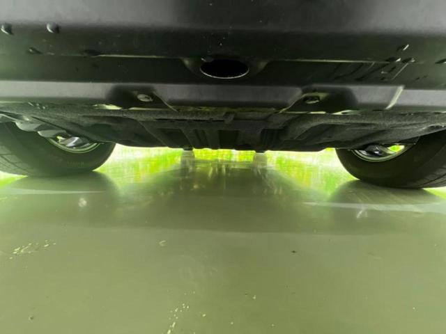 セレナ ４ＷＤハイウェイスターＶ　新品タイヤ／保証書／ディスプレイオーディオ＋ナビ１２．３インチ／衝突安全装置／両側電動スライドドア／シートヒーター／アラウンドビューモニター／車線逸脱防止支援システム／プロパイロット　全周囲カメラ（49枚目）