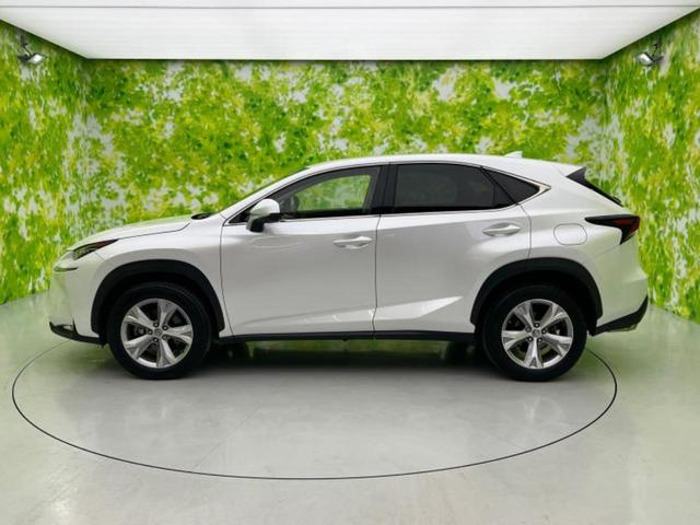 NX 4WD NX200tバージョンL 保証書/純正 SDナビ/プリクラッシュセーフティ/シートエアコン/車線逸脱防止支援システム/シート フルレザー/電動バックドア/ヘッドランプ LED/Bluetooth接続/ETC/EBD付ABS(2枚目)