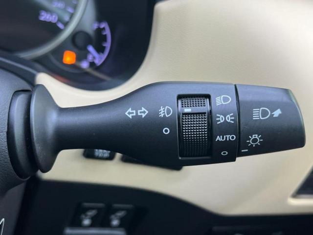 NX 4WD NX200tバージョンL 保証書/純正 SDナビ/プリクラッシュセーフティ/シートエアコン/車線逸脱防止支援システム/シート フルレザー/電動バックドア/ヘッドランプ LED/Bluetooth接続/ETC/EBD付ABS(16枚目)