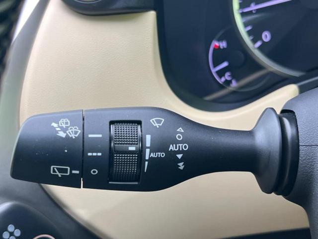 NX 4WD NX200tバージョンL 保証書/純正 SDナビ/プリクラッシュセーフティ/シートエアコン/車線逸脱防止支援システム/シート フルレザー/電動バックドア/ヘッドランプ LED/Bluetooth接続/ETC/EBD付ABS(17枚目)