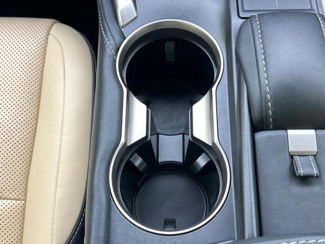 NX 4WD NX200tバージョンL 保証書/純正 SDナビ/プリクラッシュセーフティ/シートエアコン/車線逸脱防止支援システム/シート フルレザー/電動バックドア/ヘッドランプ LED/Bluetooth接続/ETC/EBD付ABS(34枚目)