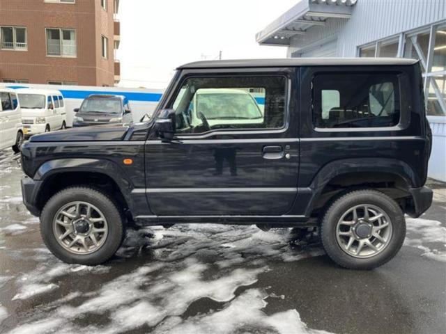ジムニー ４ＷＤ　ＸＣ　新品タイヤ／保証書／社外　ＳＤナビ／衝突安全装置／シートヒーター／車線逸脱防止支援システム／ヘッドランプ　ＬＥＤ／Ｂｌｕｅｔｏｏｔｈ接続／ＥＴＣ／ＡＢＳ／横滑り防止装置／アイドリングストップ　４ＷＤ（2枚目）