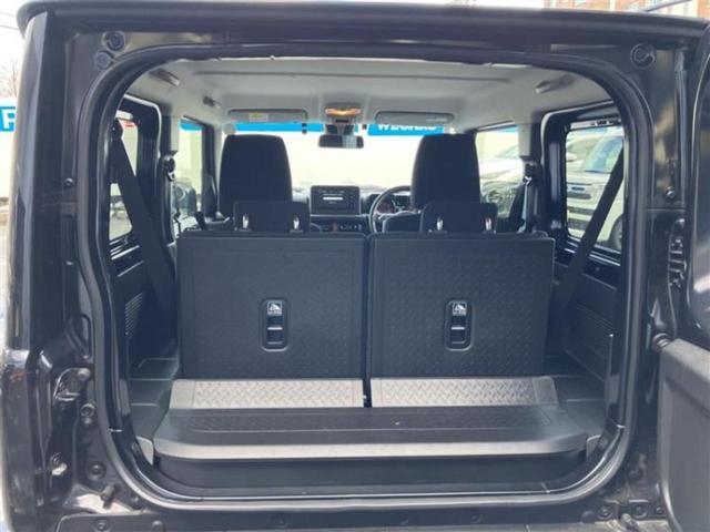 ジムニー ４ＷＤ　ＸＣ　新品タイヤ／保証書／社外　ＳＤナビ／衝突安全装置／シートヒーター／車線逸脱防止支援システム／ヘッドランプ　ＬＥＤ／Ｂｌｕｅｔｏｏｔｈ接続／ＥＴＣ／ＡＢＳ／横滑り防止装置／アイドリングストップ　４ＷＤ（8枚目）