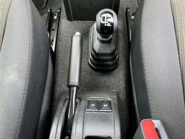 ジムニー ４ＷＤ　ＸＣ　新品タイヤ／保証書／社外　ＳＤナビ／衝突安全装置／シートヒーター／車線逸脱防止支援システム／ヘッドランプ　ＬＥＤ／Ｂｌｕｅｔｏｏｔｈ接続／ＥＴＣ／ＡＢＳ／横滑り防止装置／アイドリングストップ　４ＷＤ（12枚目）