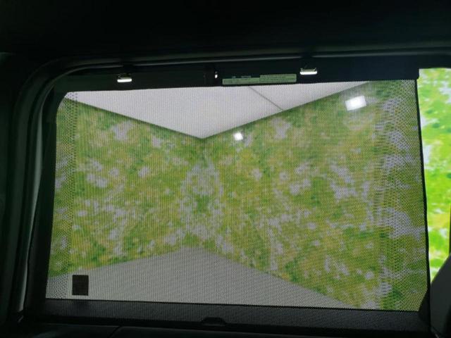 ヴォクシー ４ＷＤハイブリッドＳ－Ｚ　保証書／ディスプレイオーディオ１０．５インチ／衝突安全装置／両側電動スライドドア／シートヒーター　前席／車線逸脱防止支援システム／シート　ハーフレザー／オートステップ／ヘッドランプ　ＬＥＤ　４ＷＤ（46枚目）