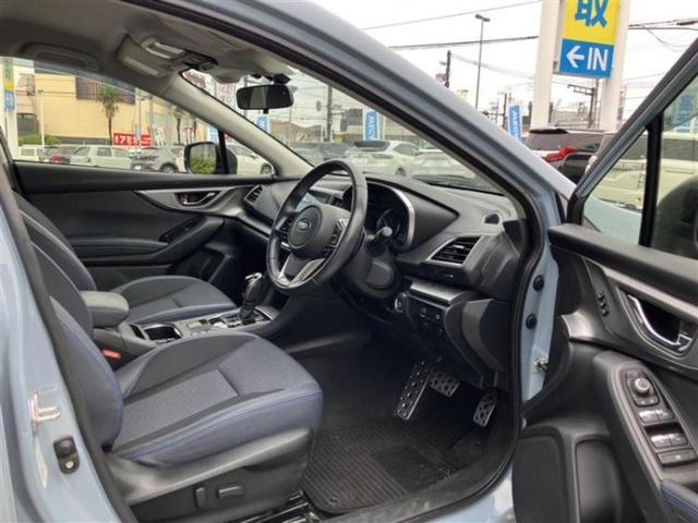 XV 4WDアドバンス 新品タイヤ/保証書/純正 SDナビ/衝突安全装置/車線逸脱防止支援システム/シート ハーフレザー/ヘッドランプ LED/Bluetooth接続/HDMI接続/ETC/EBD付ABS/横滑り防止装置(5枚目)