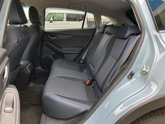 XV 4WDアドバンス 新品タイヤ/保証書/純正 SDナビ/衝突安全装置/車線逸脱防止支援システム/シート ハーフレザー/ヘッドランプ LED/Bluetooth接続/HDMI接続/ETC/EBD付ABS/横滑り防止装置(7枚目)