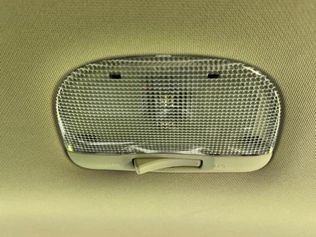 ＸＶ ４ＷＤアドバンス　新品タイヤ／保証書／純正　ＳＤナビ／衝突安全装置／車線逸脱防止支援システム／シート　ハーフレザー／ヘッドランプ　ＬＥＤ／Ｂｌｕｅｔｏｏｔｈ接続／ＨＤＭＩ接続／ＥＴＣ／ＥＢＤ付ＡＢＳ／横滑り防止装置（43枚目）