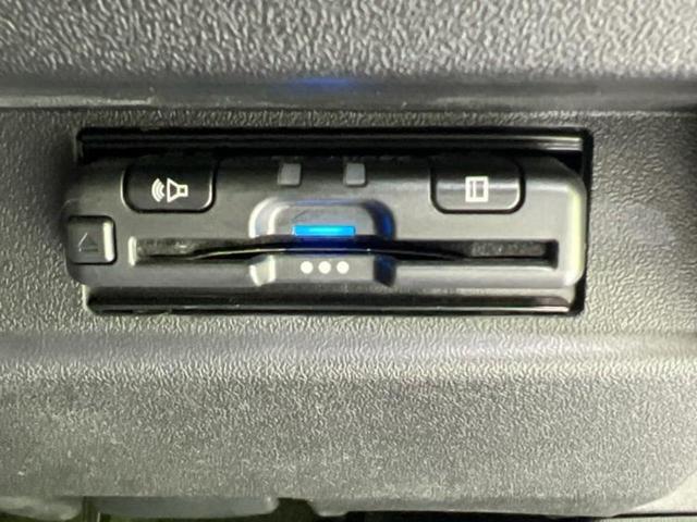 お車に合わせて無料保証以外にも、保証範囲、期間、距離を拡充させた有料保証もご用意しております！中古車の購入が初めてで不安・・・というお客様もご安心ください！