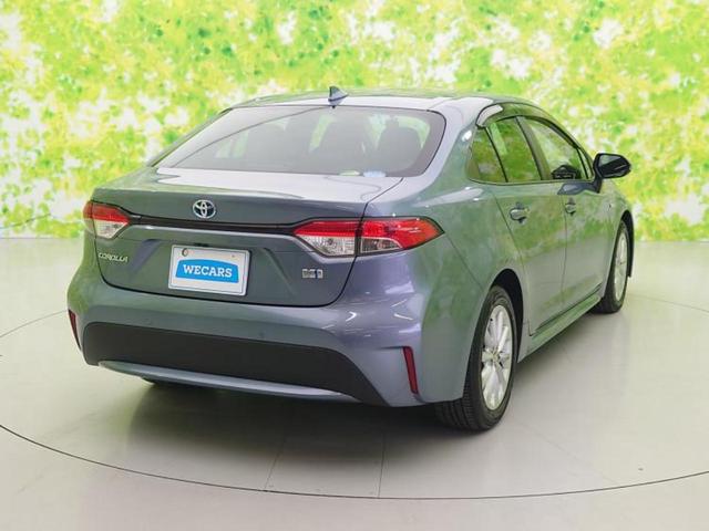 カローラ ４ＷＤハイブリッドＳ　ディスプレイオーディオ８インチ／衝突安全装置／車線逸脱防止支援システム／ドライブレコーダー　前後／ヘッドランプ　ＬＥＤ／ＥＴＣ／ＥＢＤ付ＡＢＳ／横滑り防止装置／アイドリングストップ　バックカメラ　ＴＶ（3枚目）
