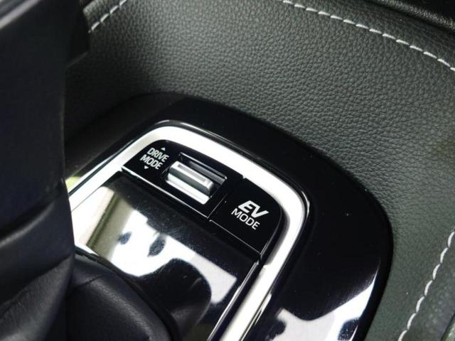 カローラ ４ＷＤハイブリッドＳ　ディスプレイオーディオ８インチ／衝突安全装置／車線逸脱防止支援システム／ドライブレコーダー　前後／ヘッドランプ　ＬＥＤ／ＥＴＣ／ＥＢＤ付ＡＢＳ／横滑り防止装置／アイドリングストップ　バックカメラ　ＴＶ（34枚目）