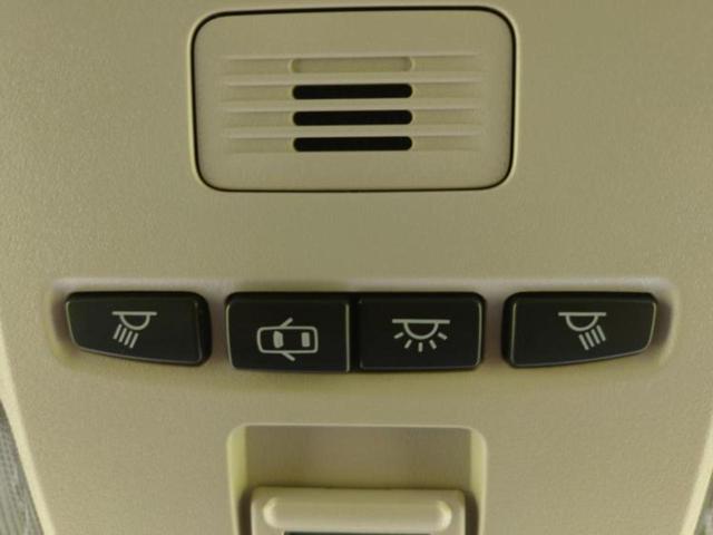 カローラ ４ＷＤハイブリッドＳ　ディスプレイオーディオ８インチ／衝突安全装置／車線逸脱防止支援システム／ドライブレコーダー　前後／ヘッドランプ　ＬＥＤ／ＥＴＣ／ＥＢＤ付ＡＢＳ／横滑り防止装置／アイドリングストップ　バックカメラ　ＴＶ（43枚目）