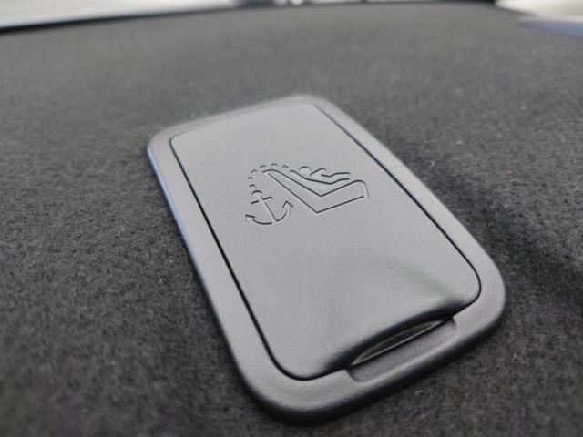 カローラ ４ＷＤハイブリッドＳ　ディスプレイオーディオ８インチ／衝突安全装置／車線逸脱防止支援システム／ドライブレコーダー　前後／ヘッドランプ　ＬＥＤ／ＥＴＣ／ＥＢＤ付ＡＢＳ／横滑り防止装置／アイドリングストップ　バックカメラ　ＴＶ（49枚目）