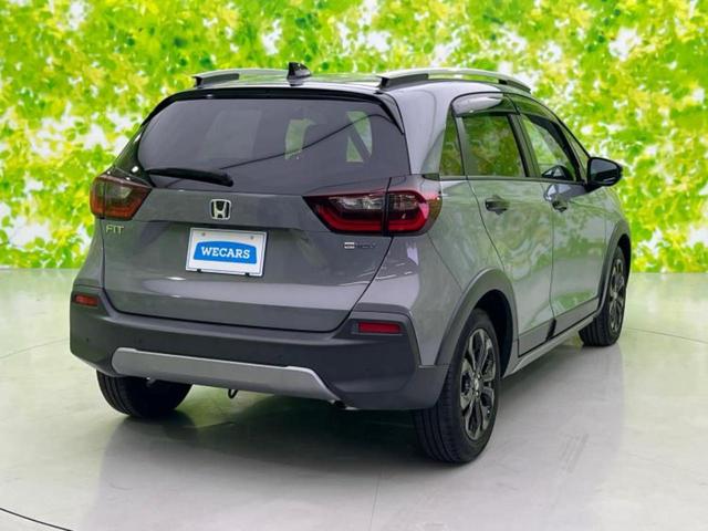 フィット ４ＷＤ　ｅＨＥＶクロスター　保証書／純正　９インチ　ＳＤナビ／衝突安全装置／車線逸脱防止支援システム／シート　ハーフレザー／ヘッドランプ　ＬＥＤ／ＵＳＢジャック／Ｂｌｕｅｔｏｏｔｈ接続／ＥＴＣ／ＥＢＤ付ＡＢＳ／横滑り防止装置（3枚目）