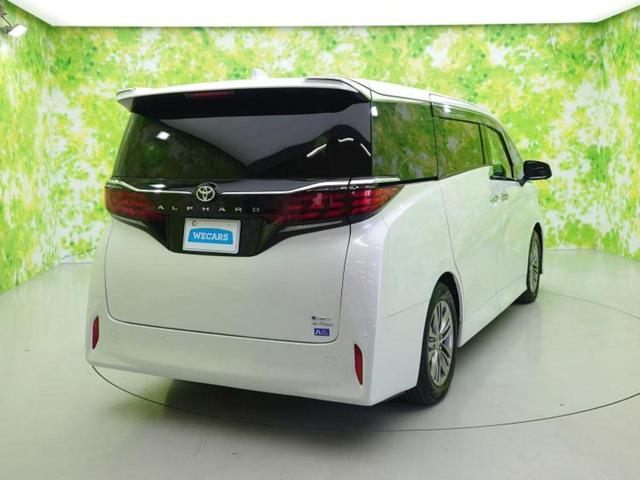 アルファードハイブリッド ４ＷＤハイブリッドＺ　サンルーフ／保証書／ディスプレイオーディオ＋ナビ／デジタルインナーミラー／衝突安全装置／両側電動スライドドア／シートヒーター／全方位モニター／車線逸脱防止支援システム／シート　合皮　全周囲カメラ（3枚目）