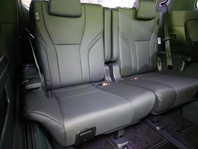 アルファードハイブリッド ４ＷＤハイブリッドＺ　サンルーフ／保証書／ディスプレイオーディオ＋ナビ／デジタルインナーミラー／衝突安全装置／両側電動スライドドア／シートヒーター／全方位モニター／車線逸脱防止支援システム／シート　合皮　全周囲カメラ（6枚目）