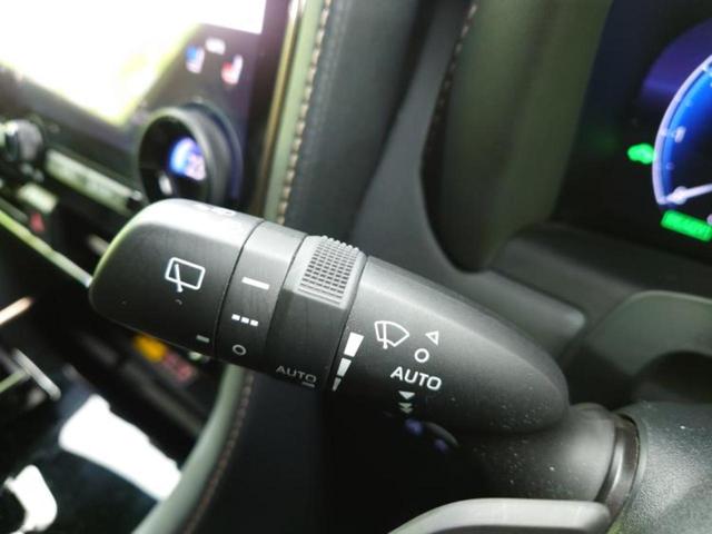 アルファードハイブリッド ４ＷＤハイブリッドＺ　サンルーフ／保証書／ディスプレイオーディオ＋ナビ／デジタルインナーミラー／衝突安全装置／両側電動スライドドア／シートヒーター／全方位モニター／車線逸脱防止支援システム／シート　合皮　全周囲カメラ（17枚目）