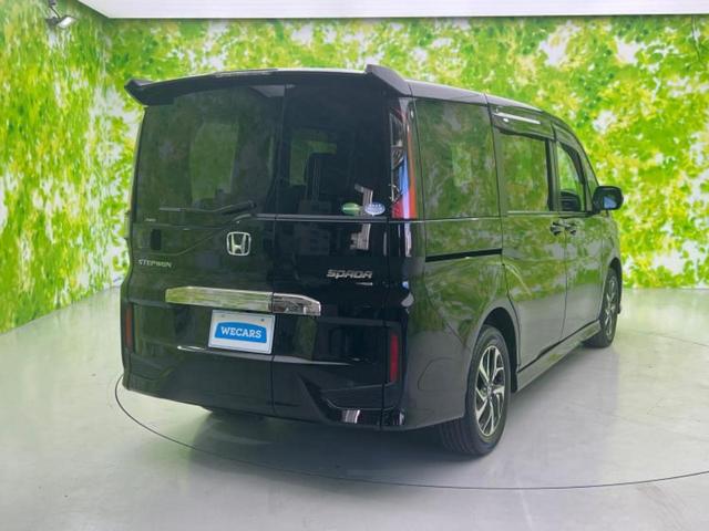ステップワゴンスパーダ ４ＷＤスパーダクールスピリット・ホンダセンシング　新品タイヤ／保証書／純正　１０インチ　ＳＤナビ／両側電動スライドドア／シートヒーター　前席／シート　ハーフレザー／ヘッドランプ　ＬＥＤ／ＵＳＢジャック／ＥＴＣ／ＥＢＤ付ＡＢＳ／横滑り防止装置　４ＷＤ（3枚目）