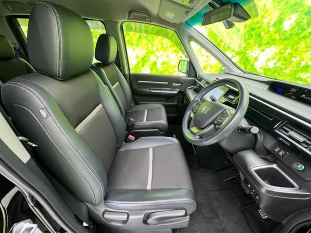 ステップワゴンスパーダ ４ＷＤスパーダクールスピリット・ホンダセンシング　新品タイヤ／保証書／純正　１０インチ　ＳＤナビ／両側電動スライドドア／シートヒーター　前席／シート　ハーフレザー／ヘッドランプ　ＬＥＤ／ＵＳＢジャック／ＥＴＣ／ＥＢＤ付ＡＢＳ／横滑り防止装置　４ＷＤ（4枚目）