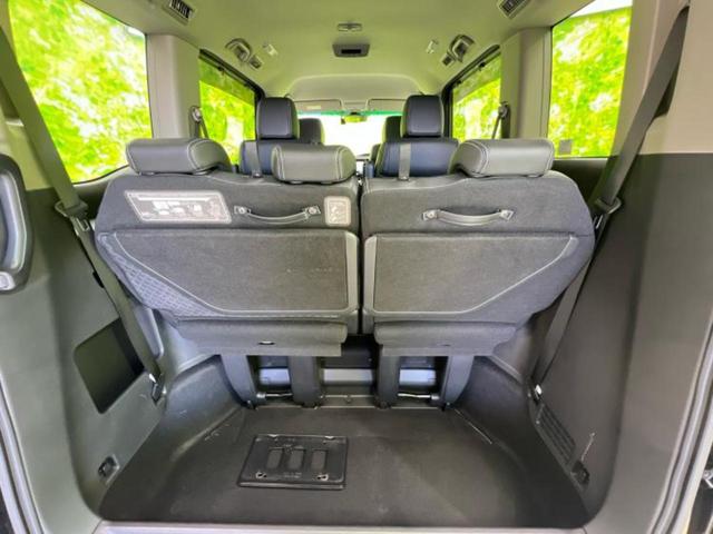 ステップワゴンスパーダ ４ＷＤスパーダクールスピリット・ホンダセンシング　新品タイヤ／保証書／純正　１０インチ　ＳＤナビ／両側電動スライドドア／シートヒーター　前席／シート　ハーフレザー／ヘッドランプ　ＬＥＤ／ＵＳＢジャック／ＥＴＣ／ＥＢＤ付ＡＢＳ／横滑り防止装置　４ＷＤ（20枚目）