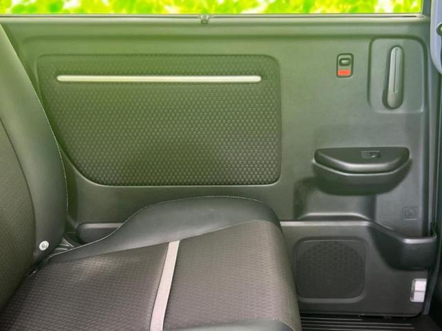 ステップワゴンスパーダ ４ＷＤスパーダクールスピリット・ホンダセンシング　新品タイヤ／保証書／純正　１０インチ　ＳＤナビ／両側電動スライドドア／シートヒーター　前席／シート　ハーフレザー／ヘッドランプ　ＬＥＤ／ＵＳＢジャック／ＥＴＣ／ＥＢＤ付ＡＢＳ／横滑り防止装置　４ＷＤ（25枚目）