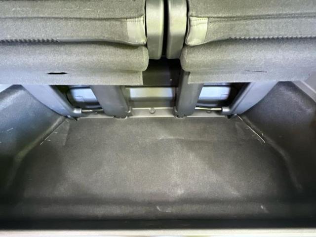 ステップワゴンスパーダ ４ＷＤスパーダクールスピリット・ホンダセンシング　新品タイヤ／保証書／純正　１０インチ　ＳＤナビ／両側電動スライドドア／シートヒーター　前席／シート　ハーフレザー／ヘッドランプ　ＬＥＤ／ＵＳＢジャック／ＥＴＣ／ＥＢＤ付ＡＢＳ／横滑り防止装置　４ＷＤ（26枚目）