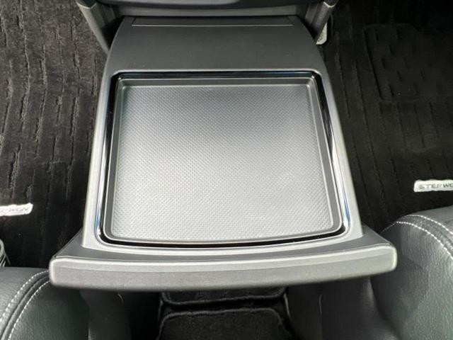 ステップワゴンスパーダ ４ＷＤスパーダクールスピリット・ホンダセンシング　新品タイヤ／保証書／純正　１０インチ　ＳＤナビ／両側電動スライドドア／シートヒーター　前席／シート　ハーフレザー／ヘッドランプ　ＬＥＤ／ＵＳＢジャック／ＥＴＣ／ＥＢＤ付ＡＢＳ／横滑り防止装置　４ＷＤ（38枚目）