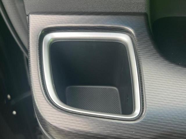 ステップワゴンスパーダ ４ＷＤスパーダクールスピリット・ホンダセンシング　新品タイヤ／保証書／純正　１０インチ　ＳＤナビ／両側電動スライドドア／シートヒーター　前席／シート　ハーフレザー／ヘッドランプ　ＬＥＤ／ＵＳＢジャック／ＥＴＣ／ＥＢＤ付ＡＢＳ／横滑り防止装置　４ＷＤ（42枚目）