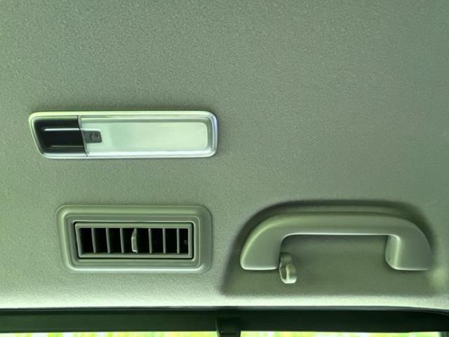 ステップワゴンスパーダ ４ＷＤスパーダクールスピリット・ホンダセンシング　新品タイヤ／保証書／純正　１０インチ　ＳＤナビ／両側電動スライドドア／シートヒーター　前席／シート　ハーフレザー／ヘッドランプ　ＬＥＤ／ＵＳＢジャック／ＥＴＣ／ＥＢＤ付ＡＢＳ／横滑り防止装置　４ＷＤ（48枚目）