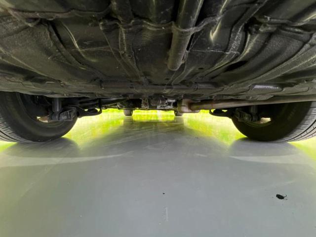 ステップワゴンスパーダ ４ＷＤスパーダクールスピリット・ホンダセンシング　新品タイヤ／保証書／純正　１０インチ　ＳＤナビ／両側電動スライドドア／シートヒーター　前席／シート　ハーフレザー／ヘッドランプ　ＬＥＤ／ＵＳＢジャック／ＥＴＣ／ＥＢＤ付ＡＢＳ／横滑り防止装置　４ＷＤ（57枚目）