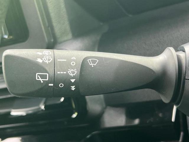 タント ４ＷＤカスタムＸ　新品タイヤ／保証書／衝突安全装置／両側電動スライドドア／シートヒーター　前席／シート　ハーフレザー／ヘッドランプ　ＬＥＤ／ＥＴＣ／ＥＢＤ付ＡＢＳ／横滑り防止装置／アイドリングストップ　４ＷＤ（13枚目）