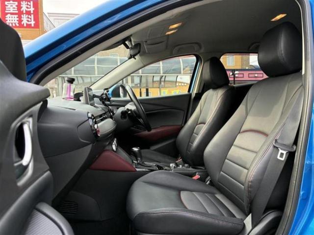 CX-3 4WD XDツーリング 新品タイヤ/純正 SDナビ/衝突安全装置/シートヒーター 前席/シート ハーフレザー/ヘッドランプ LED/Bluetooth接続/ETC/EBD付ABS/横滑り防止装置/アイドリングストップ 4WD(6枚目)