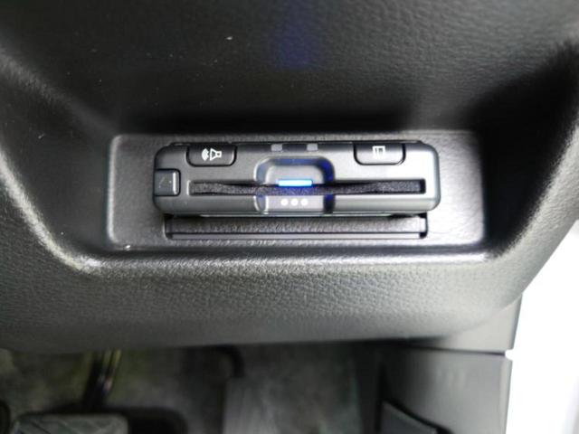 アルト ４ＷＤ　Ｓ　新品タイヤ／保証書／ディスプレイオーディオ／衝突安全装置／シートヒーター／ヘッドランプ　ＬＥＤ／ＥＴＣ／ＥＢＤ付ＡＢＳ／横滑り防止装置／アイドリングストップ／バックモニター／エアバッグ　運転席　４ＷＤ（17枚目）