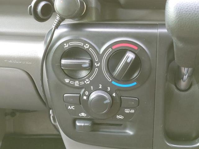 エブリイ 4WDジョイン 新品タイヤ/保証書/ディスプレイオーディオ/衝突安全装置/ヘッドランプ HID/Bluetooth接続/ETC/EBD付ABS/横滑り防止装置/アイドリングストップ/エアバッグ 運転席 4WD(27枚目)