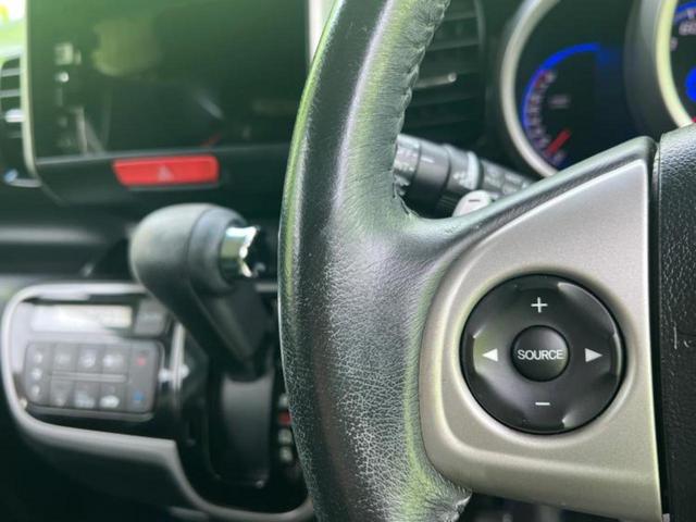 N-BOXカスタム 4WD G・ターボパッケージ 新品タイヤ/保証書/両側電動スライドドア/ヘッドランプ HID/EBD付ABS/横滑り防止装置/エアバッグ 運転席/エアバッグ 助手席/アルミホイール 純正 15インチ/パワーウインドウ 4WD(16枚目)