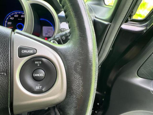 N-BOXカスタム 4WD G・ターボパッケージ 新品タイヤ/保証書/両側電動スライドドア/ヘッドランプ HID/EBD付ABS/横滑り防止装置/エアバッグ 運転席/エアバッグ 助手席/アルミホイール 純正 15インチ/パワーウインドウ 4WD(17枚目)