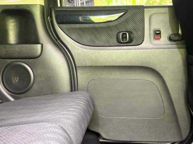 N-BOXカスタム 4WD G・ターボパッケージ 新品タイヤ/保証書/両側電動スライドドア/ヘッドランプ HID/EBD付ABS/横滑り防止装置/エアバッグ 運転席/エアバッグ 助手席/アルミホイール 純正 15インチ/パワーウインドウ 4WD(23枚目)