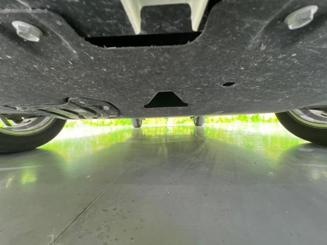 ソリオ ４ＷＤハイブリッドＭＸ　新品タイヤ／社外　ナビ／電動スライドドア／車線逸脱防止支援システム／ＵＳＢジャック／Ｂｌｕｅｔｏｏｔｈ接続／ＥＴＣ／ＥＢＤ付ＡＢＳ／横滑り防止装置／アイドリングストップ／クルーズコントロール　４ＷＤ（50枚目）