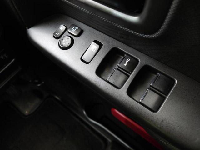 スペーシア ４ＷＤハイブリッドＧ　保証書／衝突安全装置／シートヒーター　運転席／車線逸脱防止支援システム／横滑り防止装置／アイドリングストップ／エアバッグ　運転席／エアバッグ　助手席／エアバッグ　サイド／パワーウインドウ　４ＷＤ（17枚目）