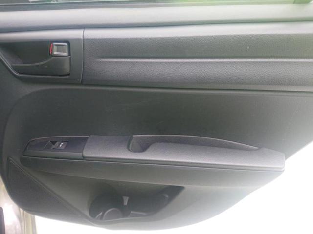 カローラアクシオ ４ＷＤ１．５Ｘ　新品タイヤ／保証書／純正　ＳＤナビ／ＥＴＣ／ＥＢＤ付ＡＢＳ／バックモニター／フルセグＴＶ／エアバッグ　運転席／エアバッグ　助手席／エアバッグ　サイド／アルミホイール　社外　１５インチ　バックカメラ（20枚目）