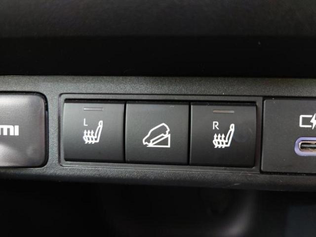 ヤリスクロス ４ＷＤハイブリッドＺ　保証書／純正　メモリーナビ／衝突安全装置／シートヒーター　前席／パノラミックビューモニター／車線逸脱防止支援システム／シート　ハーフレザー／電動バックドア／ヘッドランプ　ＬＥＤ　衝突被害軽減システム（38枚目）