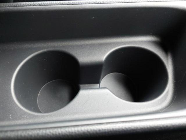 ヤリスクロス ４ＷＤハイブリッドＺ　保証書／純正　メモリーナビ／衝突安全装置／シートヒーター　前席／パノラミックビューモニター／車線逸脱防止支援システム／シート　ハーフレザー／電動バックドア／ヘッドランプ　ＬＥＤ　衝突被害軽減システム（43枚目）