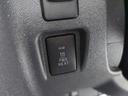 ４ＷＤロングＤＸ　ＧＬパッケージ　保証書／社外　ＳＤナビ／衝突安全装置／車線逸脱防止支援システム／ＥＴＣ／ＥＢＤ付ＡＢＳ／横滑り防止装置／フルセグＴＶ／エアバッグ　運転席／ＭＴモード付き／パワーウインドウ／キーレスエントリー　４ＷＤ（32枚目）